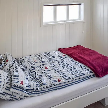 Holiday home Beautiful In Ytre Enebakk W/ 2 Bedrooms *